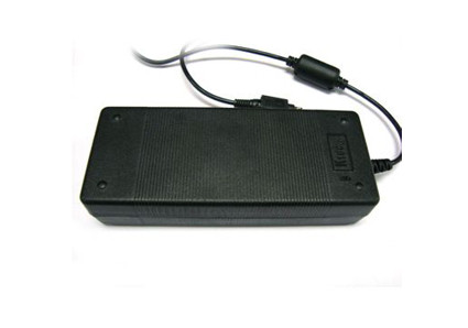 Ktec 12V - 26V DC, 100 - 240V 5mA - 8A USB-poort Laptop AC Power Adapters