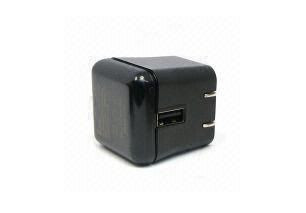 Compacte 5V Universele USB-Machtsadapter 10mA - 2100mA met Hoog rendement