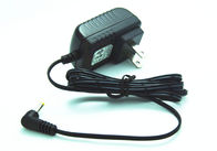 De zwarte Slimme de Contactdoosmuur van de V.S. zet Machtsadapter voor MP3/LCD Monitor op