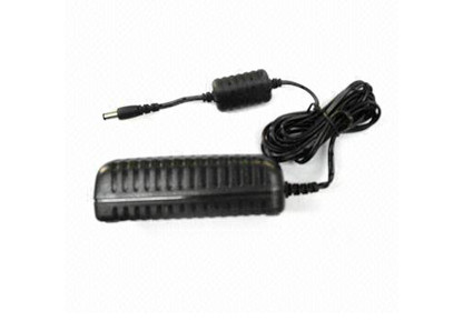 Universele AC / DC Power Adapter Voor Laptop, LED, enz.