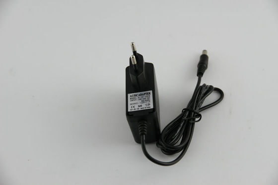 De Omschakeling van de nauwkeurige LEIDENE 120V AC gelijkstroom Machtsadapter, 12W Internationale Machtsadapter