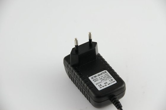 100-240 AC aan 12V gelijkstroom-Machtsadapters