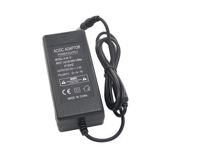 Stabiele 48W regelde Omschakelingsac gelijkstroom Machtsadapter 12V gelijkstroom 50Hz met EMI Filter