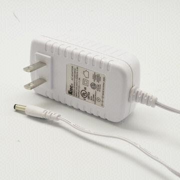 15W universele wisselstroomadapter, Wit Kleurenniveau V Voedingen
