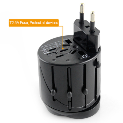 De internationale Adapter van de ReisWisselstroom met USB-Haven en Beschermde Zekering