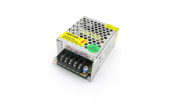 metaal van 12V 2A 25W sloot kabeltelevisie-van de het Voltagevoeding van de Camera de Enige Output Constante Stroom in