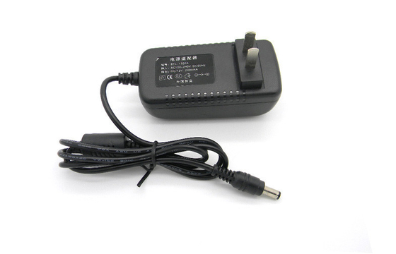 De Adapter12v 5v 1A 2A AC100-240V voeding van de omschakelingsmacht