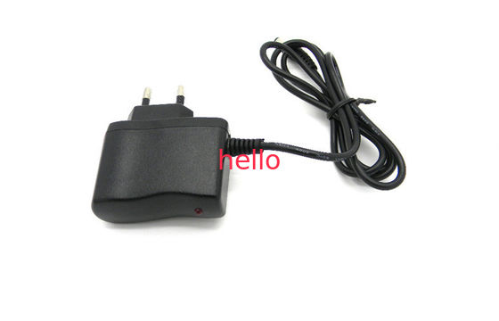 Hoge de Leverancier van China - de kwaliteits5v 1000mA Muur zet Voedingengelijkstroom Uiteinde 5.5x2.1mm op