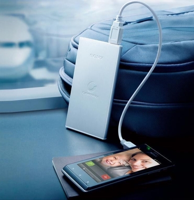 Zwarte Witte 5V Mobiele Voeding/Draagbare de Machtsbank van 7000MAH