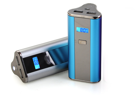 Mobiele Telefoon/Auto 5V Mobiele Voeding met LEIDENE 7800MAH