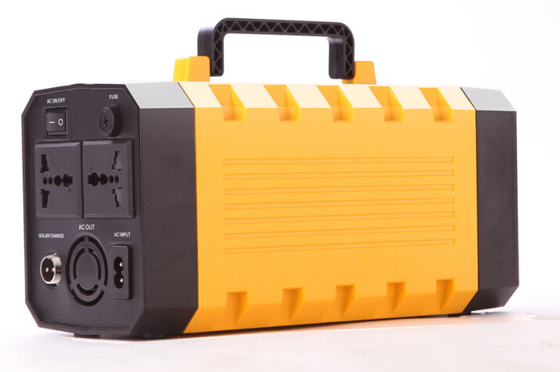 110V/220V de Ononderbroken Voeding van UPS met LEIDEN licht en Zonnepaneel