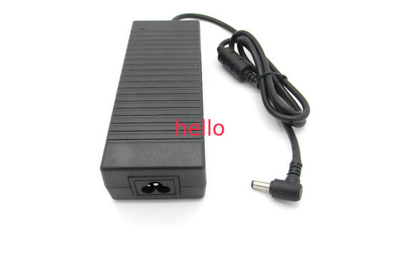 De automatische Voeding van de Desktopomschakeling 24V 6A voor LEIDENE Vertoning