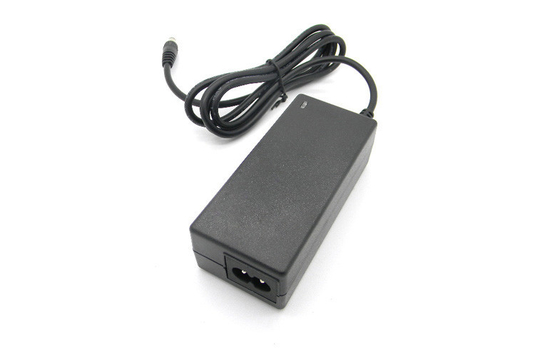 Over Voltage AC aan gelijkstroom-de Desktop36w 12V Britse van de Machtsadapter Stop voor LCD TV