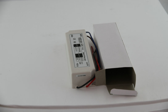 Draagbare 24 van het Hoofd volt Compacte Constante Voltage Bestuurder 100W, Openlucht HOOFDbestuurder