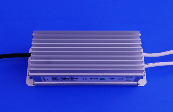 Voeding van de aluminium de Ip67 Geleide Straatlantaarn 100 Wattshoog rendement