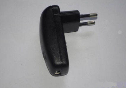 2 / 3 prong Mini wall-mount universele USB Power Adapter met EU, UK, US, CH, AU plug